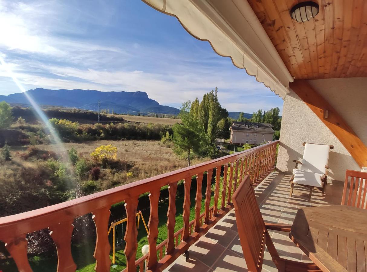 Apartamento Goxoa Jaca Buitenkant foto